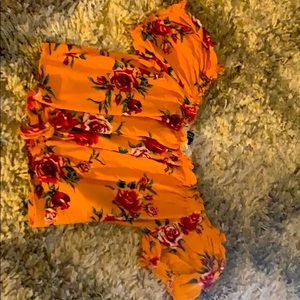 Yellow cropped top with roses